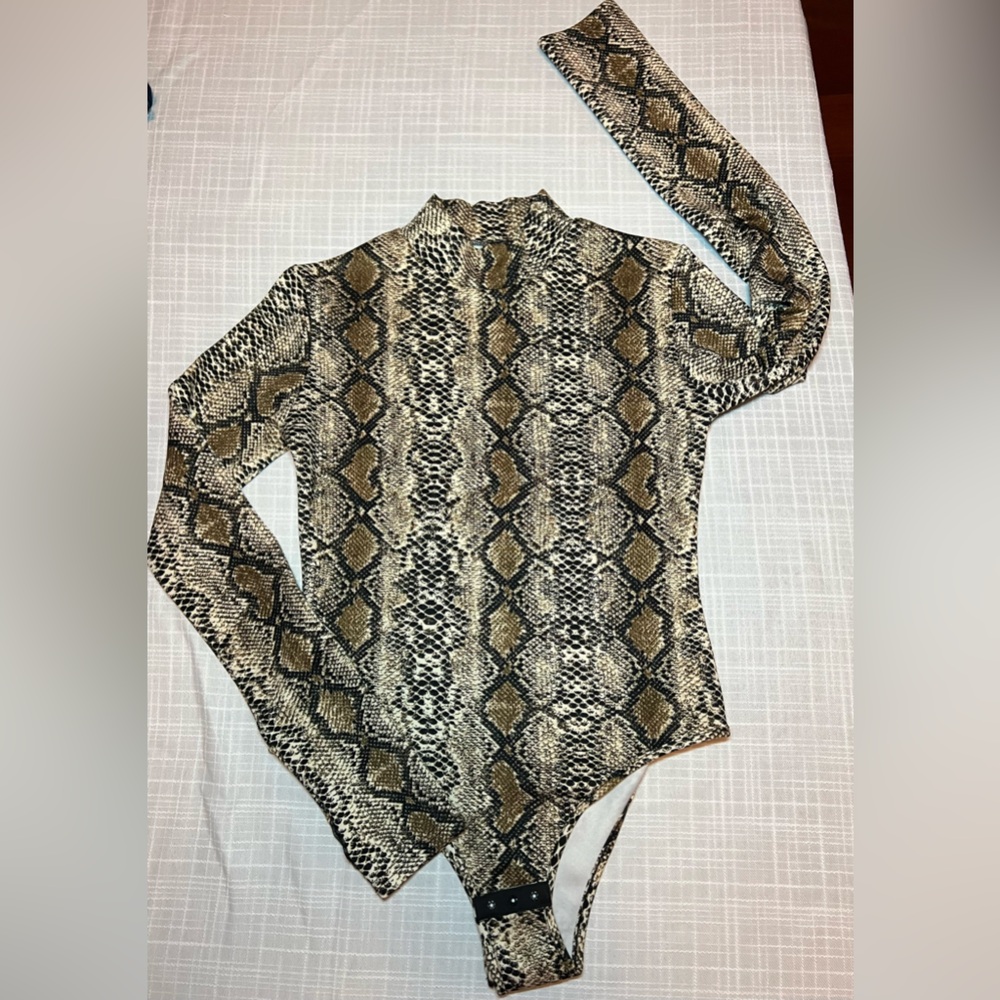 Snake print long sleeve shirt